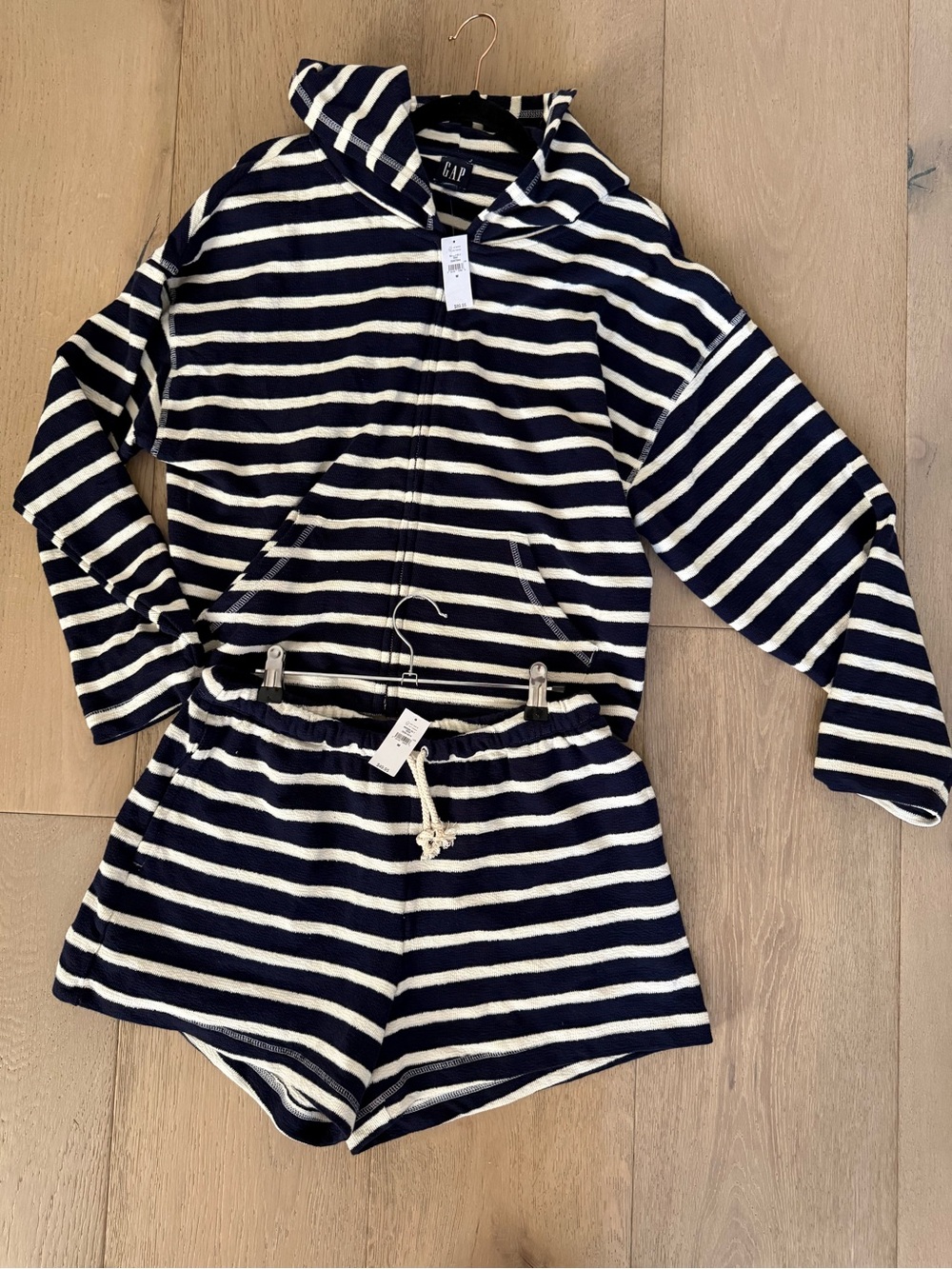 GAP Navy & White Striped Hooded short set